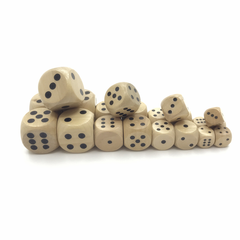 Dice Tower Wooden - Zestaw 10 sztuk kości do gier