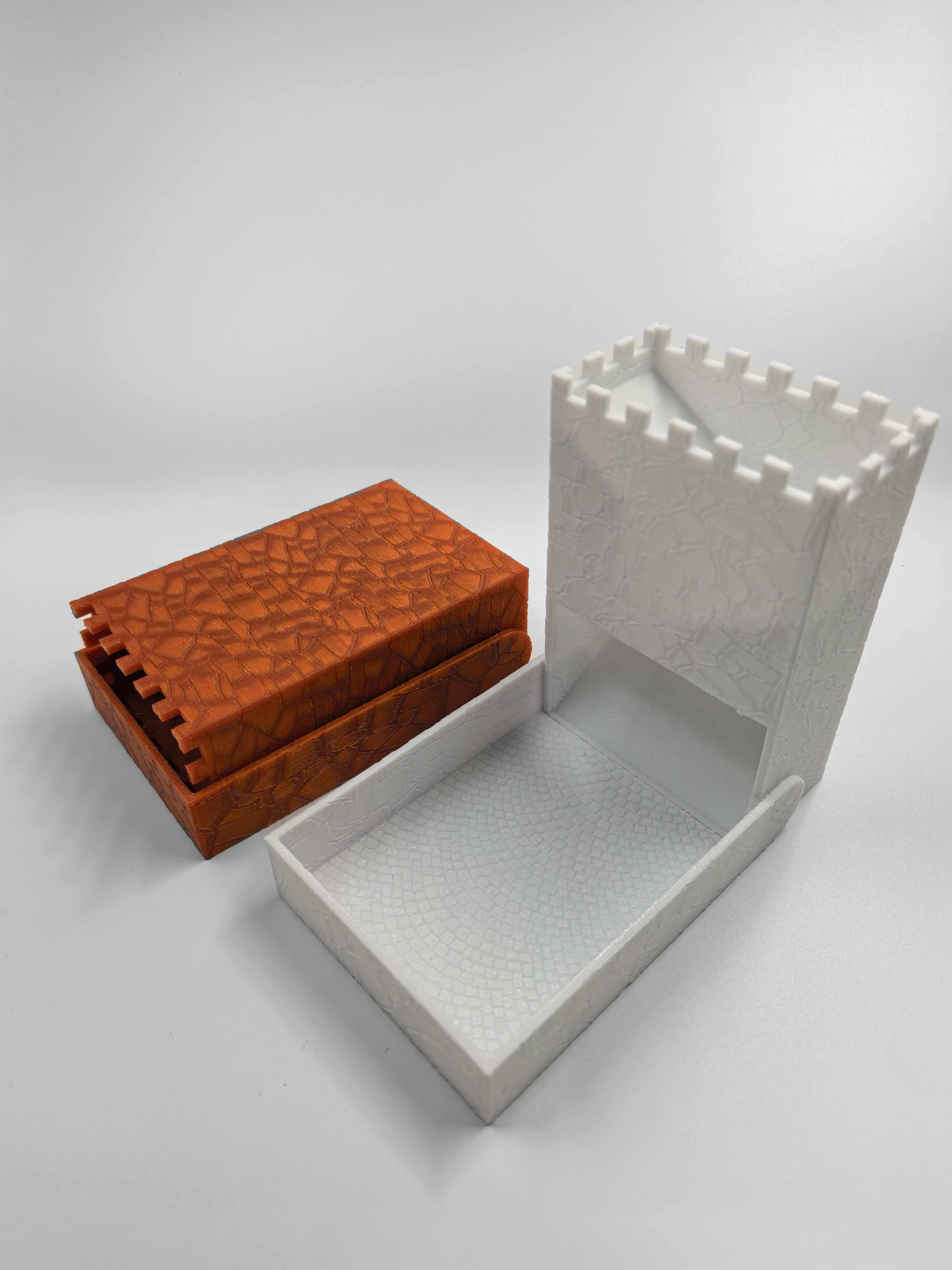 Składana wieża na kości do gie – Dice Tower Wooden recenzja i cena